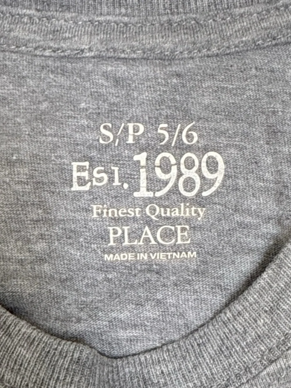 The Children’s Place Gray Long Sleeve Tee Shirt Kids Size S 5/6